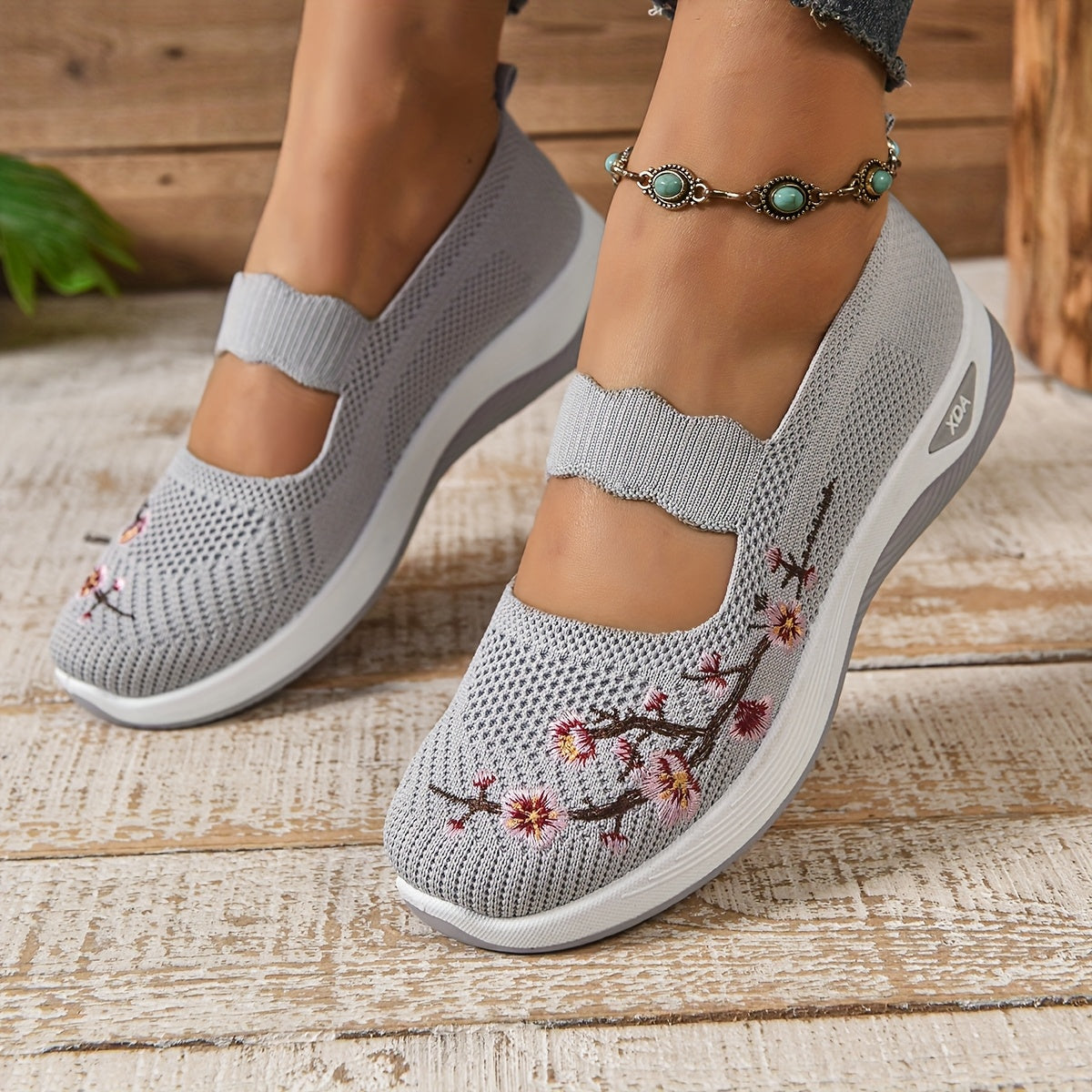 Floryn™ Slip-On Sneakers