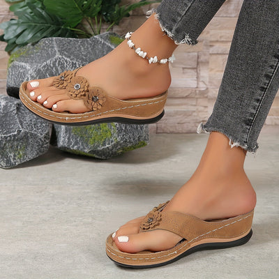 Adele - Comfortable Summer Slip-On Orthopedic Sandals