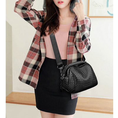 Soleil - Chic Lightweight Shell Crossbody Bag