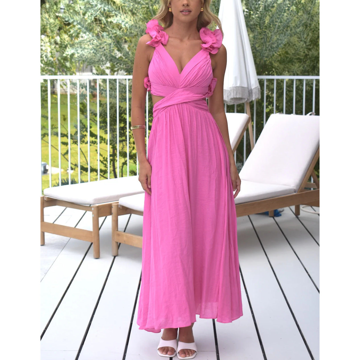 Seducta™ Sleeveless Sheath Dress