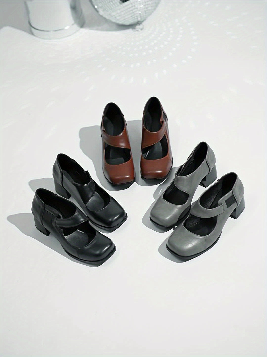 RetroCharm™ Vintage Mary Jane Pumps