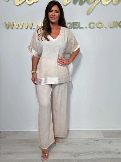 SerenaSet™ – V-Neck Top & Wide-Leg Pants