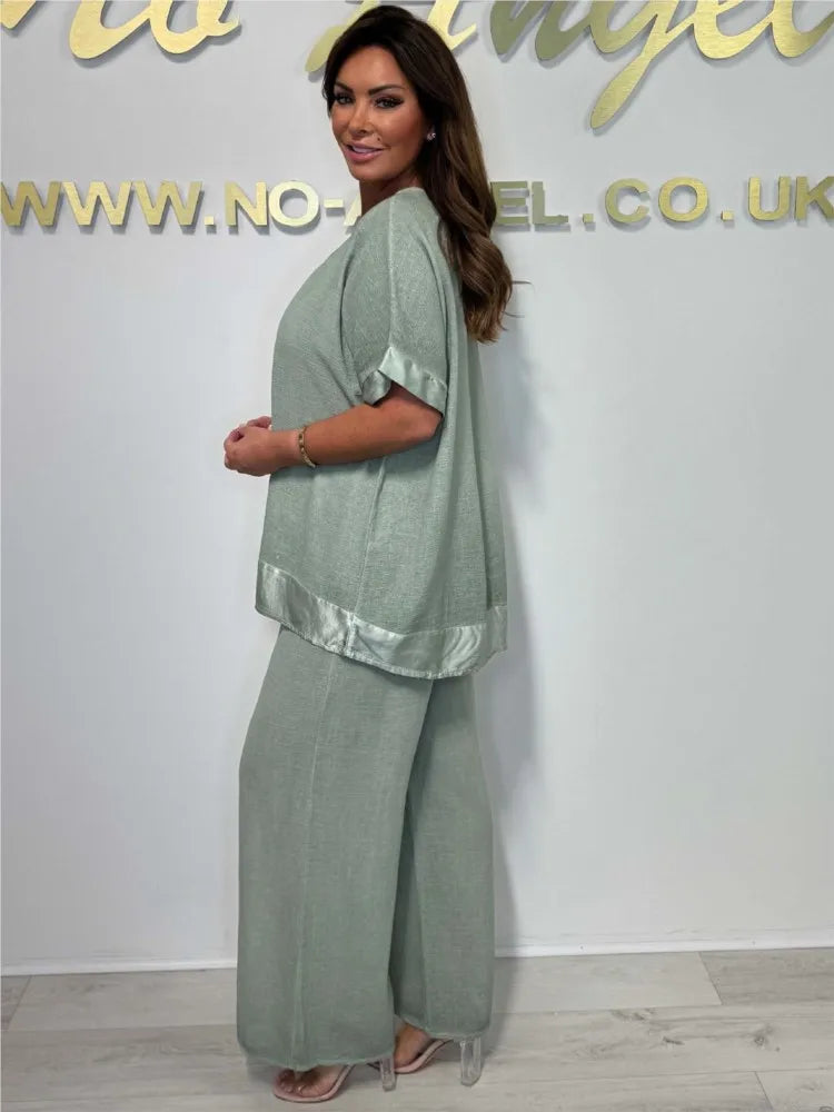 SerenaSet™ – V-Neck Top & Wide-Leg Pants