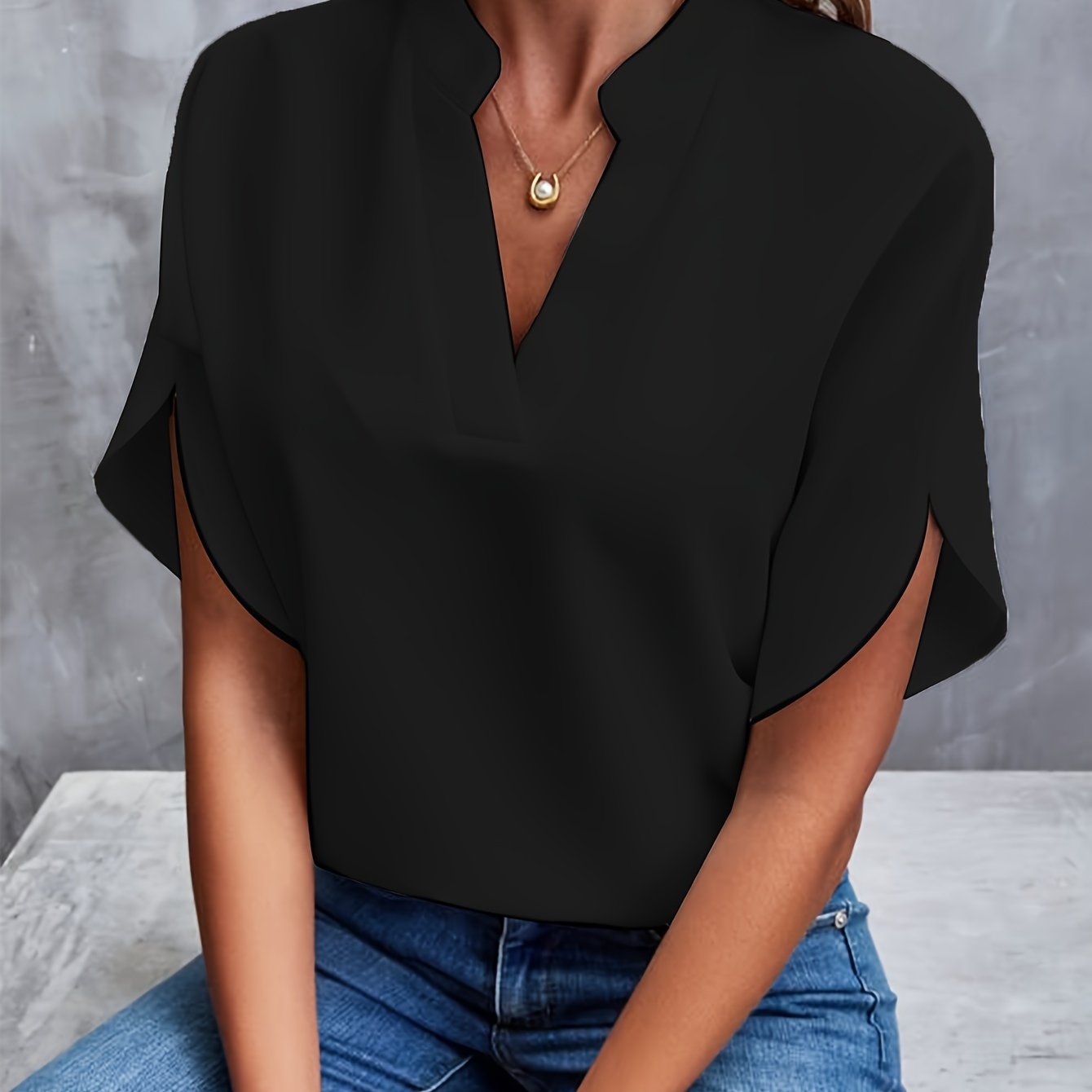 Flora | Chic and Timeless Blouse
