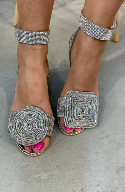 Linzey™ – Asymmetrical Rhinestone Low Sandals