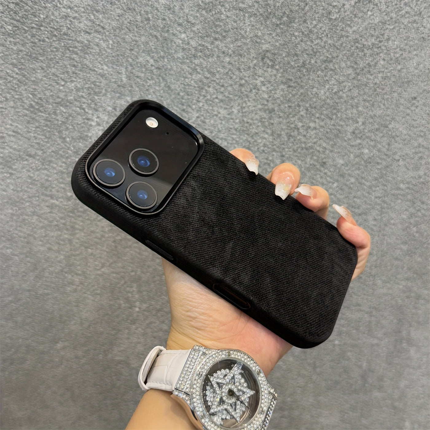 VelourGuard™ Magnetic Flannel Case