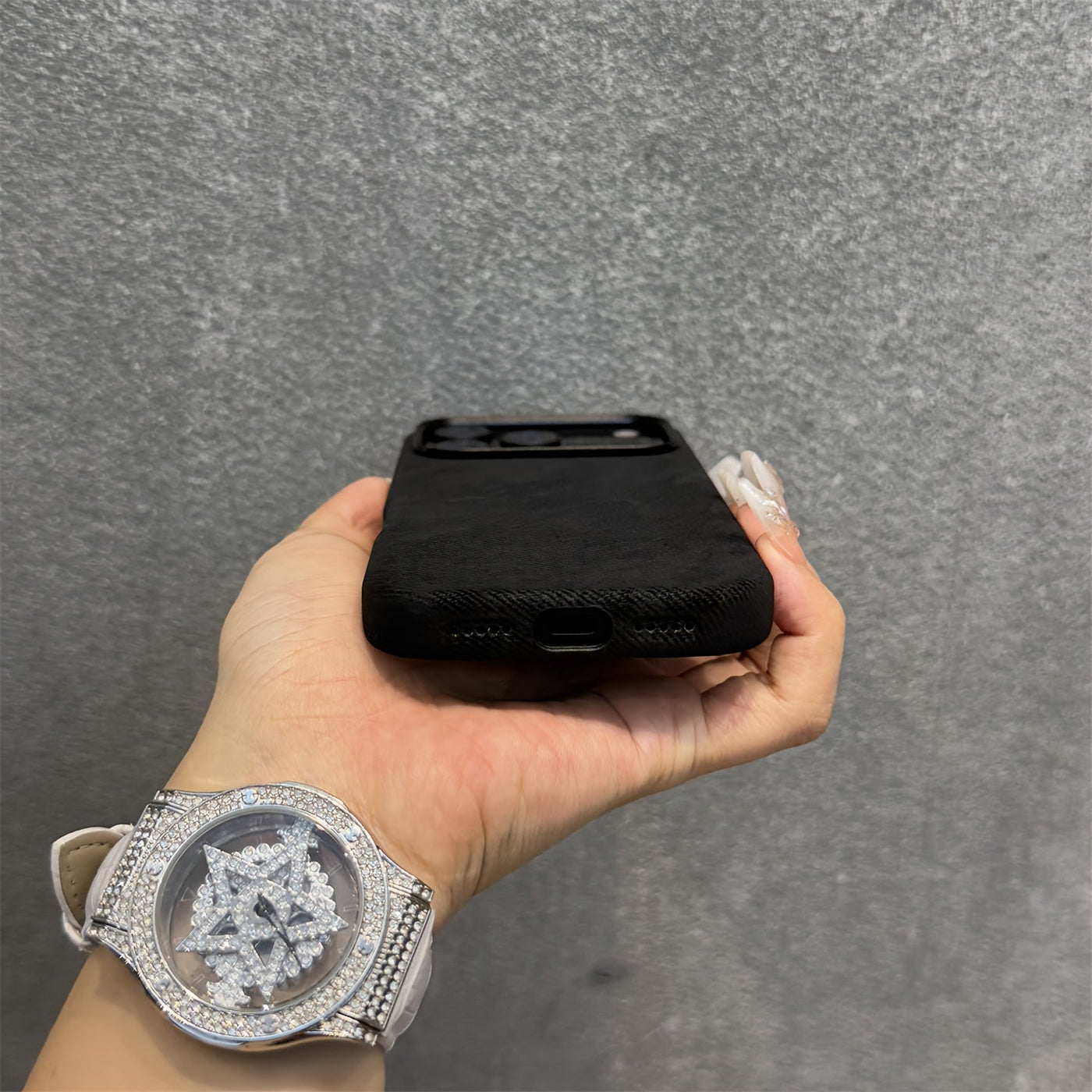 VelourGuard™ Magnetic Flannel Case