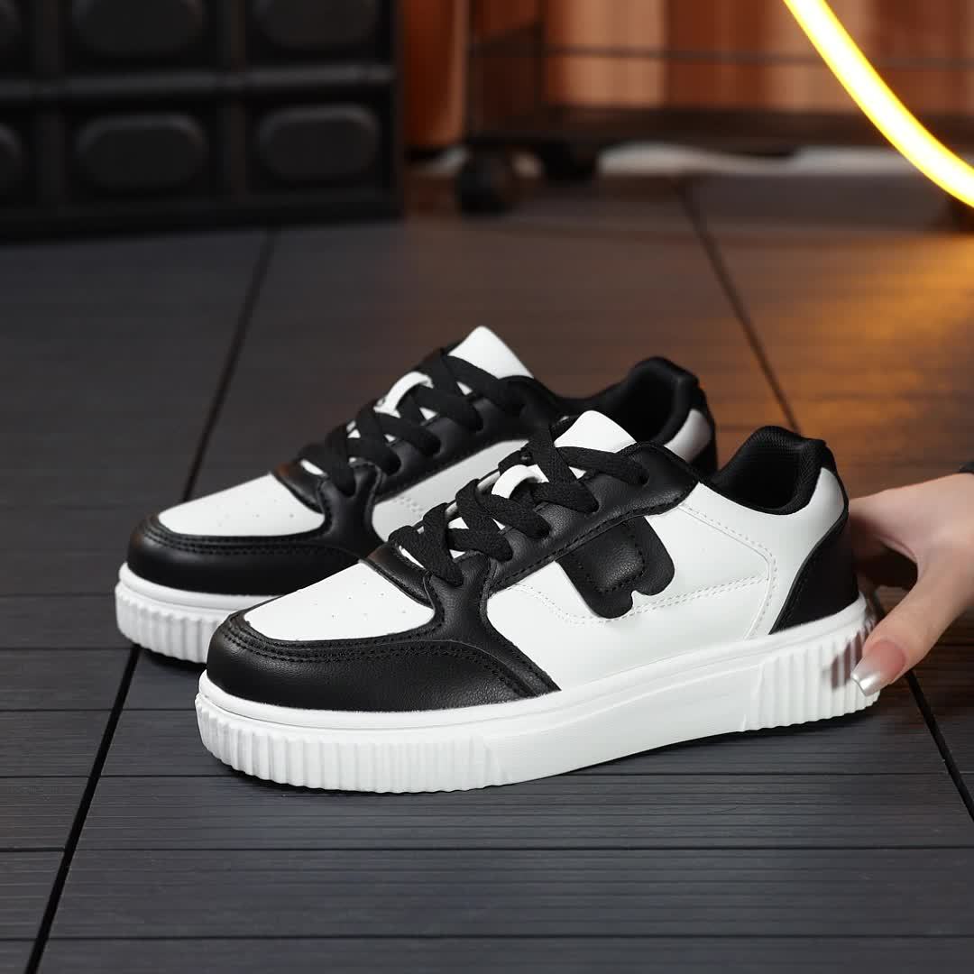 Strivora™ Plus Size Fashion Sneakers