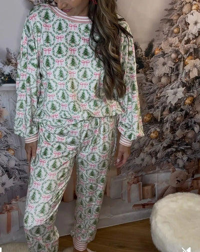 Noelle™ | Christmas Trees & Bows Pajama Set