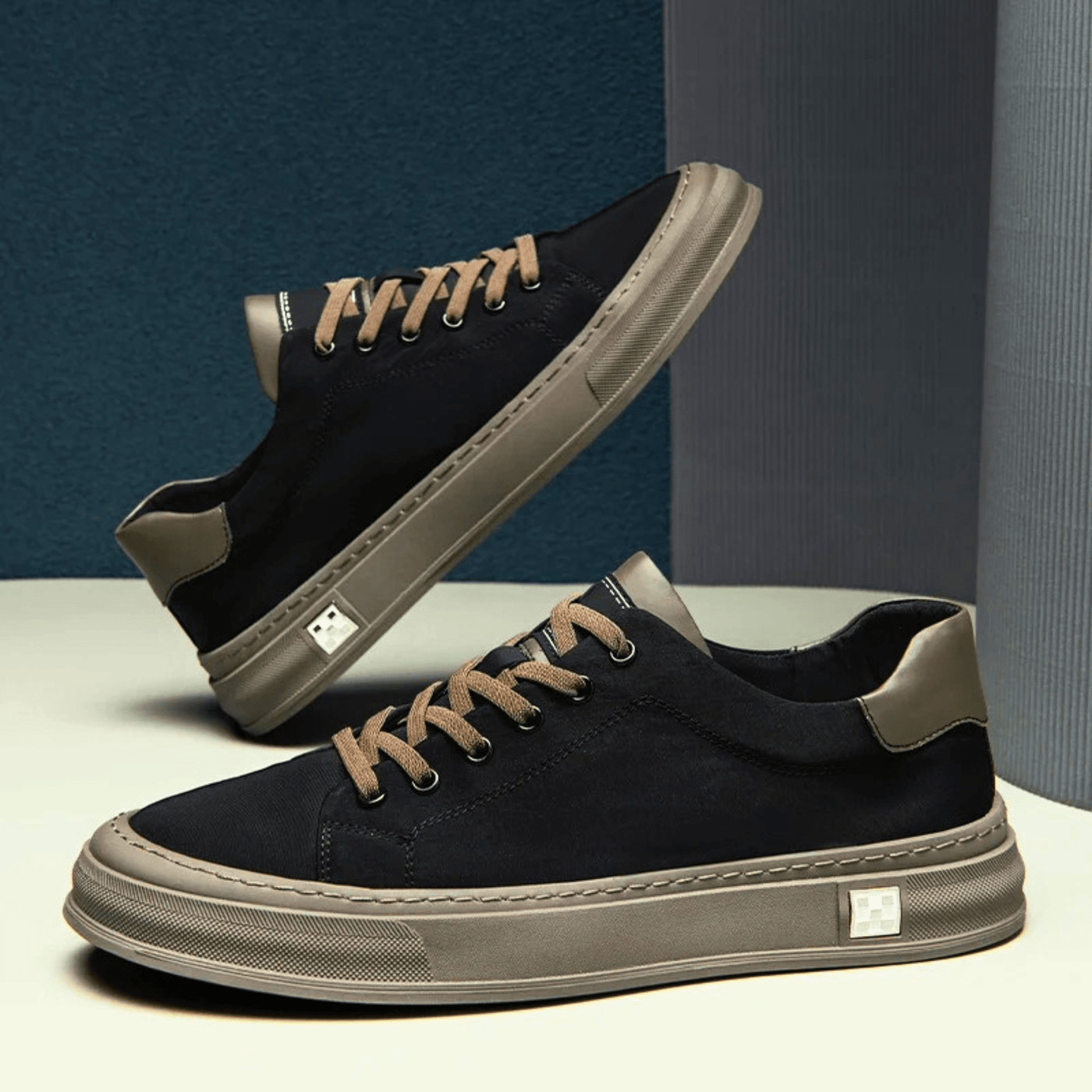 RossiVibe™ | Men’s Canvas Street Sneakers